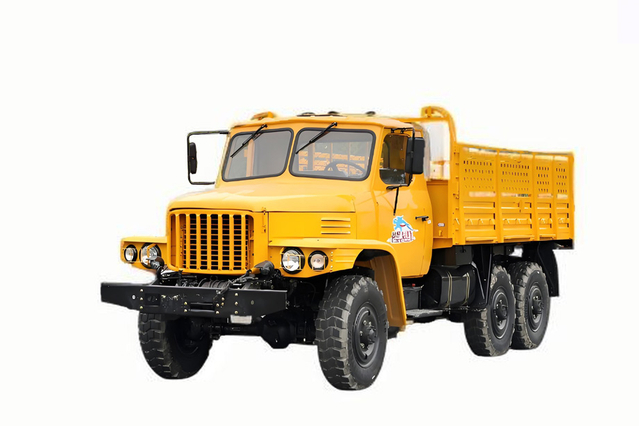Truk khusus off-road EQ2082_DF Penggerak enam roda 240 kargo 170 tenaga kuda_6*6 truk khusus klasik 25Y_ truk pengangkut teknik seberat 2,5 ton