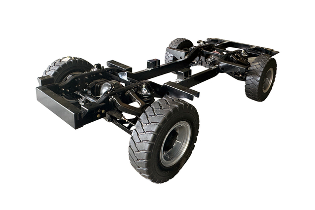 4*4 suspensi independen yang disesuaikan_penggerak empat roda 6/8/10 ton pegas tipe III sasis_150/170/190/195/200/220 tenaga kuda kendaraan khusus off-road