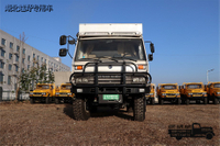 Sasis off-road berpenggerak empat roda EQ2070 dimodifikasi RV_190 tenaga kuda 4×4 pengangkut pasukan diesel dua setengah ton dan kendaraan rekreasi_DF153 penyesuaian yang dipersonalisasi