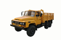 Ujung meriam baja kecil seberat 2,5 ton EQ2082 truk khusus off-road_DF Penggerak enam roda 240 kargo 170 tenaga kuda_6*6 truk pengangkut teknik klasik 25Y