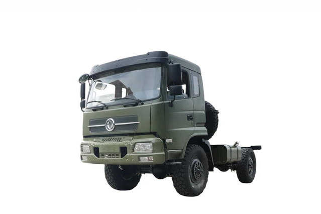 DFSasis pengangkut personel kepala datar EQ2070_4×4 kendaraan khusus off-road 3,5 ton senjata baja kecil ekspor_190 tenaga kuda truk penggerak empat roda