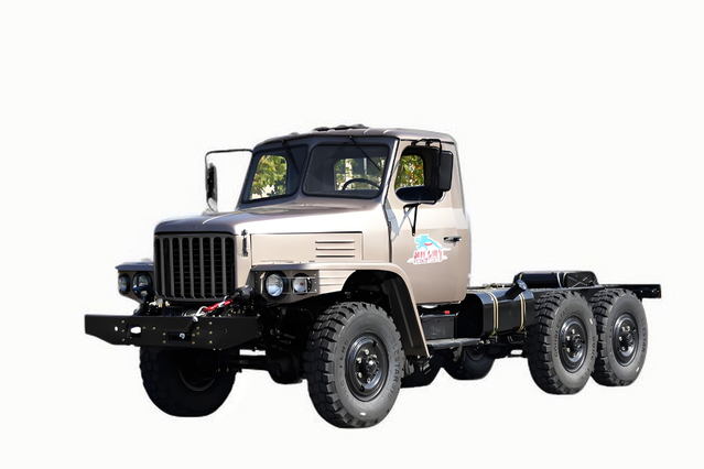 DFSasis EQ2082 2,5 ton meriam baja kecil_semua ban tunggal 240 truk off-road 170 tenaga kuda_6*6 sasis kendaraan khusus klasik 25Y