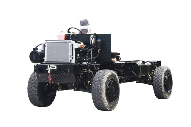 Penggerak kanan/kiri Allison otomatis 4×4 Cummins 330/300 tenaga kuda 11/6/8/9/10/12/14 ton truk khusus off-road Kategori III sasis_DF suspensi independen penggerak empat/enam_platform klasik penyelamatan darurat/pemadam kebakaran/eksplorasi lapangan/perlindungan lapis baja/operasi teknik/transportasi gurun/beban berat tambang dan modifikasi kendaraan kelas atas/tujuan khusus lainnya