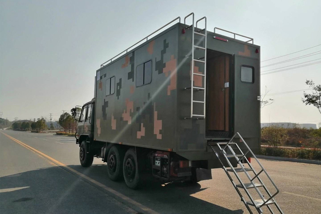 Harga jual 190/210 tenaga kuda EQ2102N dua baris toilet bergerak lapangan khusus off-road dengan AC di atas_Penggerak enam roda 246 kepala datar 153 konstruksi lapangan penyelamatan darurat kamp luar ruangan operasi jarak jauh pabrikan_6×6DF konfigurasi kendaraan kargo kendaraan militer klasik