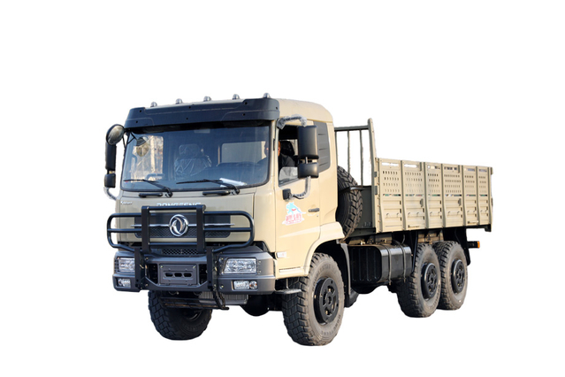 190/210 tenaga kuda EQ2102G produsen truk khusus off-road_Tiang terpal yang dapat dilepas, penggerak enam roda yang disesuaikan, konfigurasi truk pengangkut 245 kepala datar 153_6×6DFkendaraan kargo kendaraan militer klasik, telepon penjualan harga Cummins/Weichai