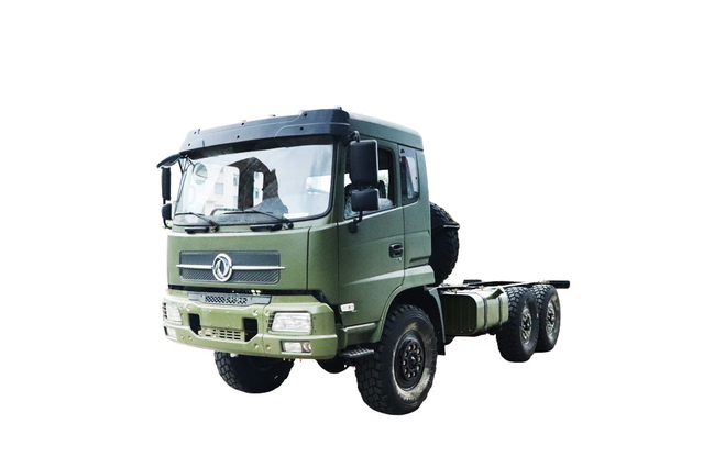 Produsen sasis truk khusus off-road EQ2102G 190/210 tenaga kuda yang ditingkatkan dan disesuaikan_penggerak enam roda 245 kepala datar 153 harga truk pengangkut_6×6DFkendaraan militer klasik 210 tenaga kuda konfigurasi platform kelas dua