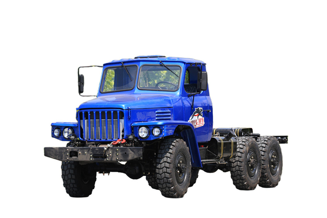  Pabrik produksi penggerak enam roda EQ2082 kutipan modifikasi sasis_DF240 truk off-road Cummins 170/Weichai 190 tenaga kuda pabrikan konfigurasi khusus_6*6 nomor telepon penjualan sasis kendaraan khusus klasik 25Y